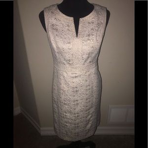 LizClaiborne pockets jacquard gold and cream